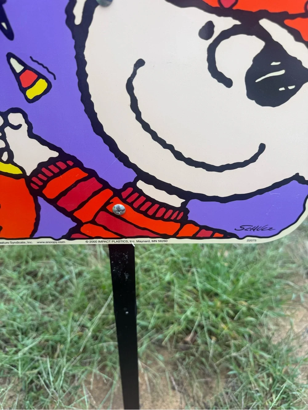 Vintage 2000 Halloween Charlie Brown Treat Zone Sign
